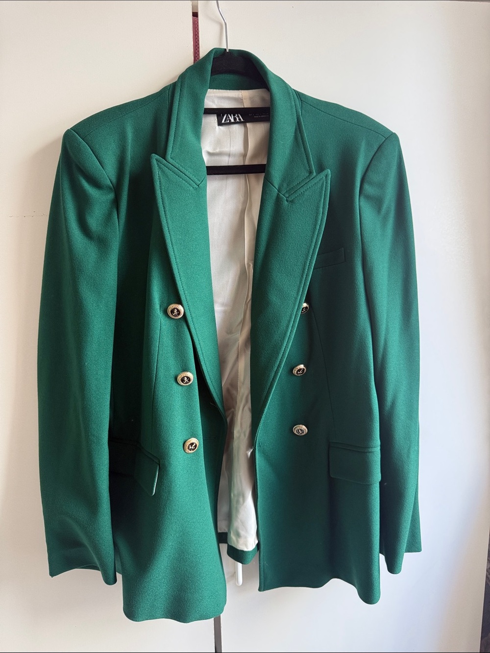 Zara Men's Double-Breasted Green Blazer with Gold Buttons